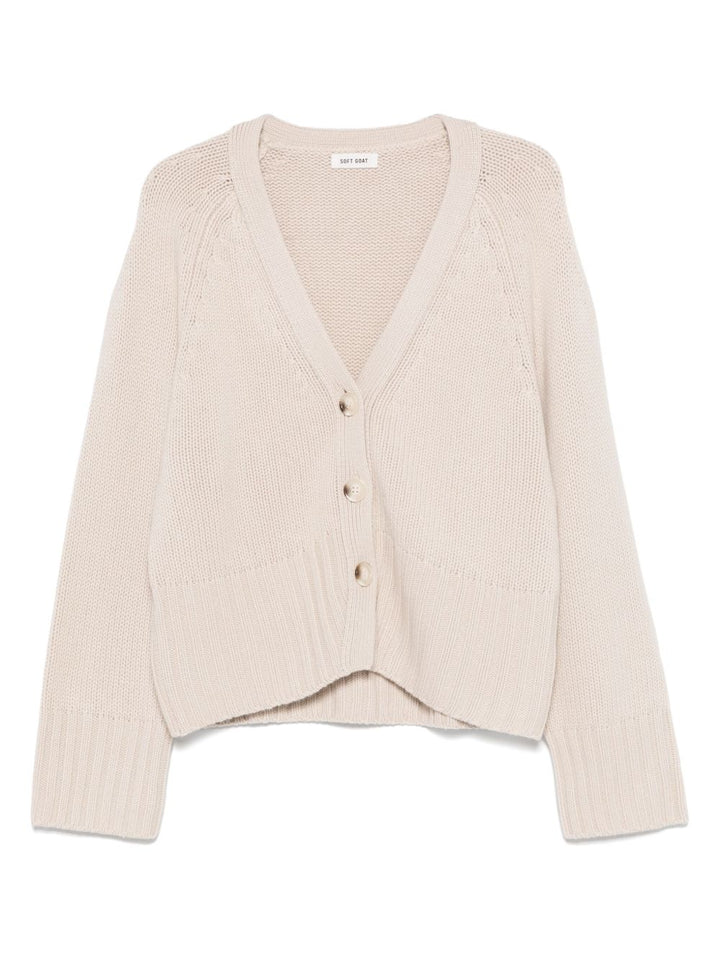 Soft Goat Sweaters - Light and natural | 28990a84da854ea04fd95fb62153205bcf9ceb38
