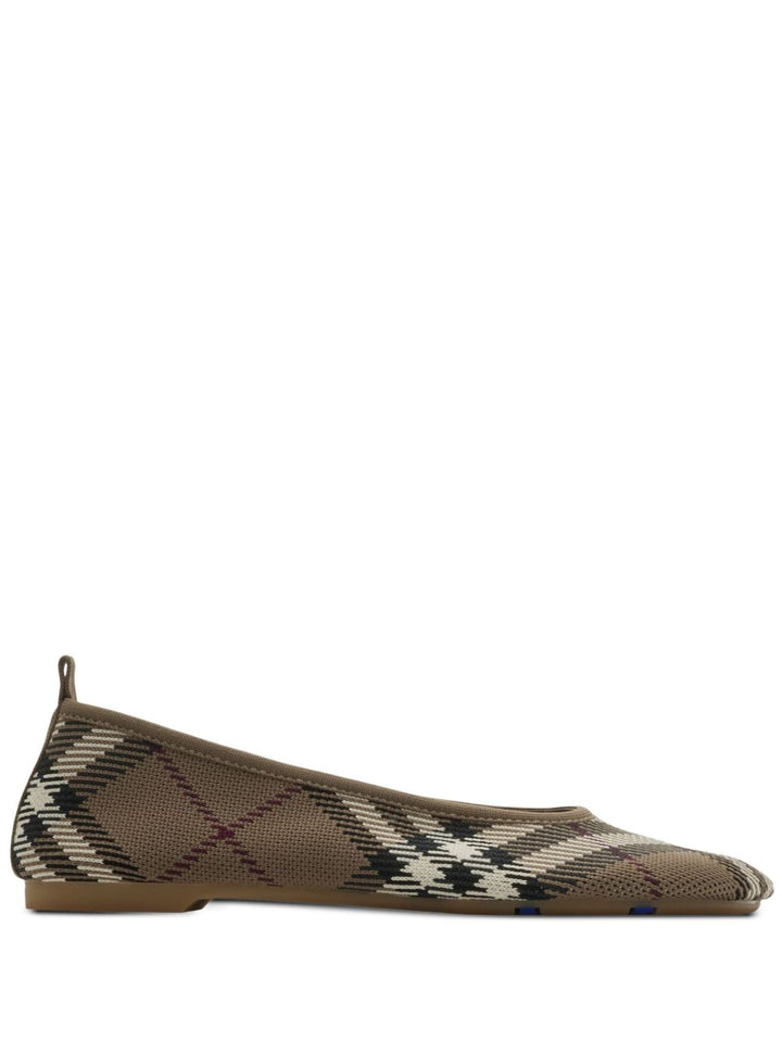 Burberry Flat shoes - Light and natural | de5d6b9a6d22b64756331d6e4a7fe33782228c49