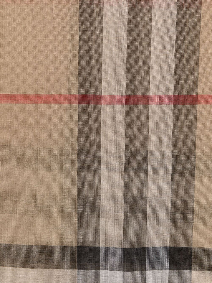 Burberry Scarfs - Light and natural | d9725aa4e67f81af2b4bfc75db7b61477fd4b869