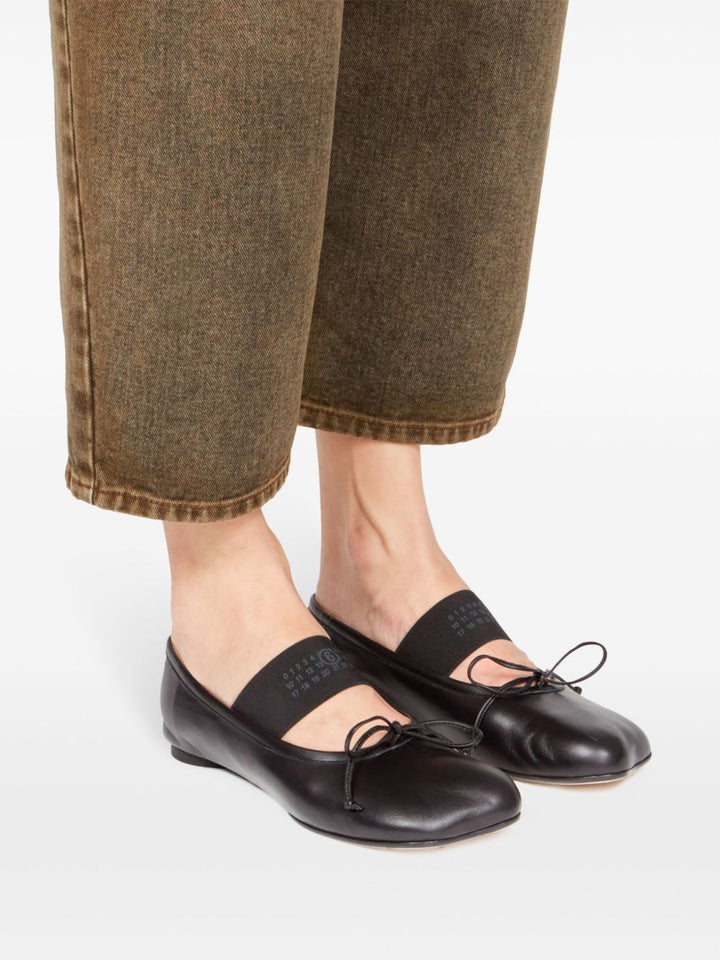 Mm6 Maison Margiela Flat shoes - Blacks and greys | 985e18e866b2928b106ca2a8c6f8e5a14f1ea640
