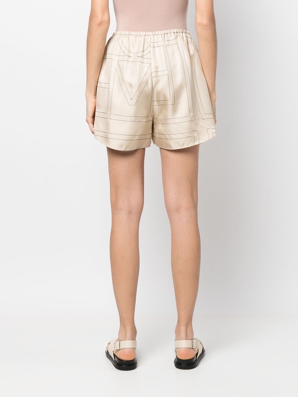 Toteme Pre Shorts - Light and natural | 894f02bc8b368ec9875b0721e9f7c03d00748209