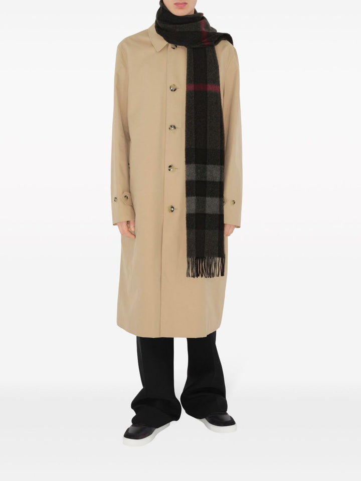 Burberry Scarfs - Blacks and greys | b3ab80c9580152d7c002f91aa385f8eda62c88af