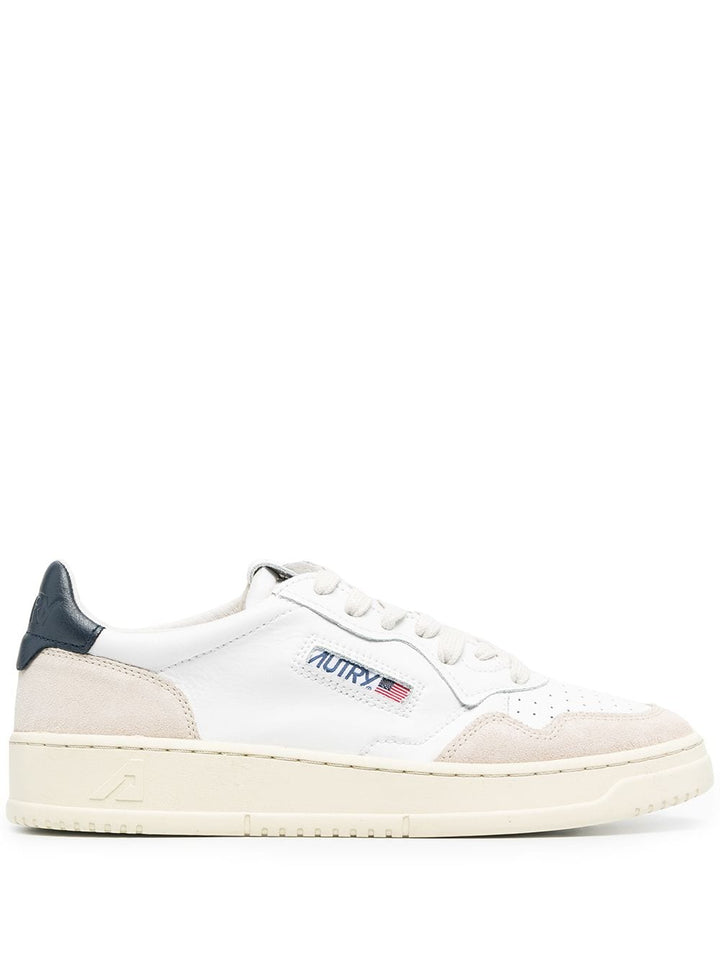 Autry Sneakers - Blue and green | af5d2d83fe78c90bfa28925eb78a4fd802555bf6