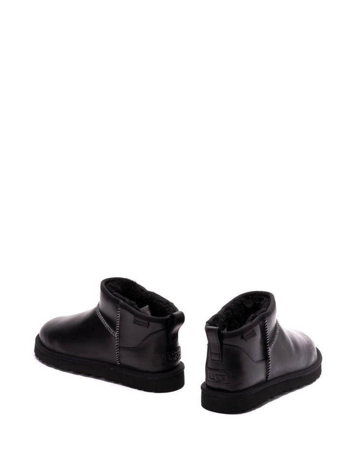 Ugg Australia Boots - Blacks and greys | 7b451717fc8f10e7d8de72a73dc8e869801a1d24
