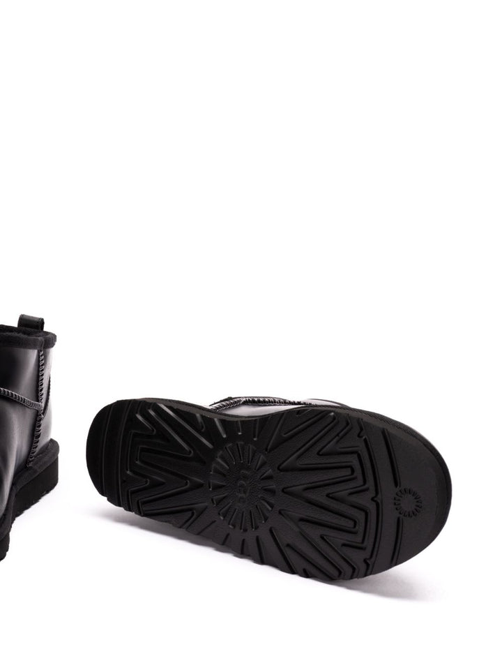 Ugg Australia Boots - Blacks and greys | c7b3715e6392c09f0234bc3ad23f4c3e9410b7b1