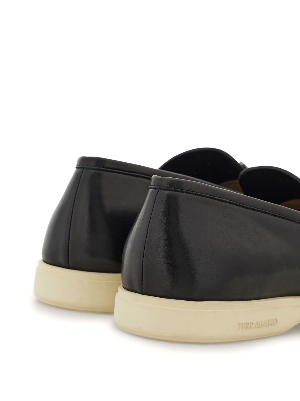 Ferragamo Flat shoes - Blacks and greys | 5ee04f00c9ec580440119cf9c8629864ec93f219