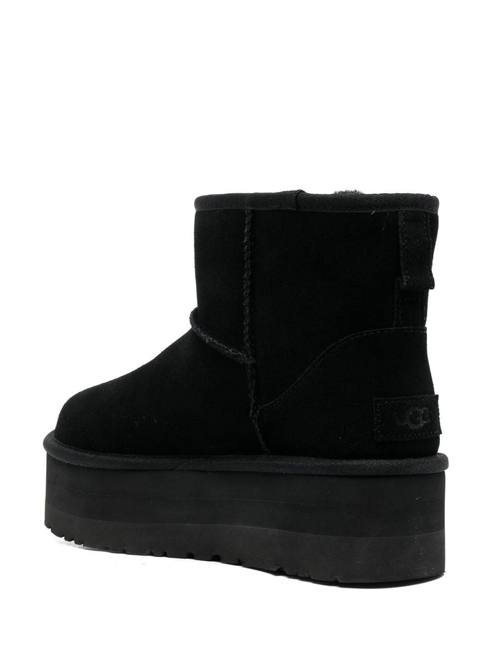 Ugg Australia Boots - Blacks and greys | f751ec20ea42ad0a7b94c45b4713ac0703ec268d