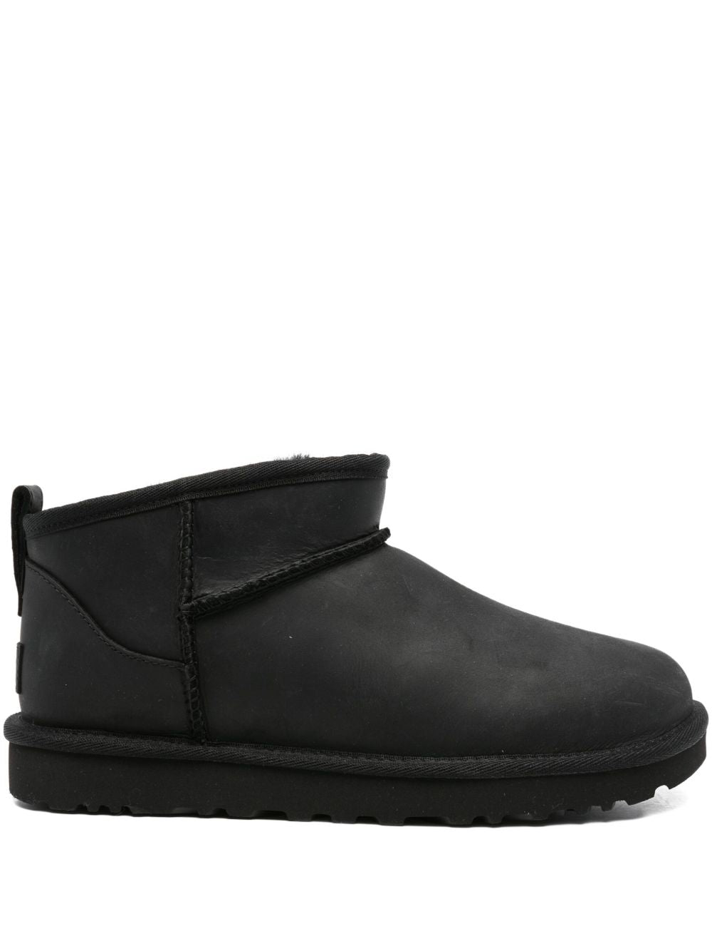 Ugg Australia Boots - Blacks and greys | 3a30fb6ea3e37efdd77697f155e94474d3dde99a