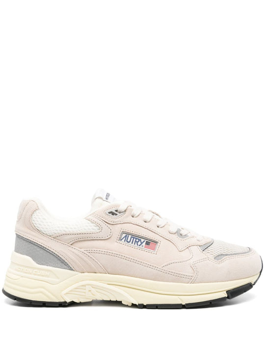 Sneakers Light And Natural