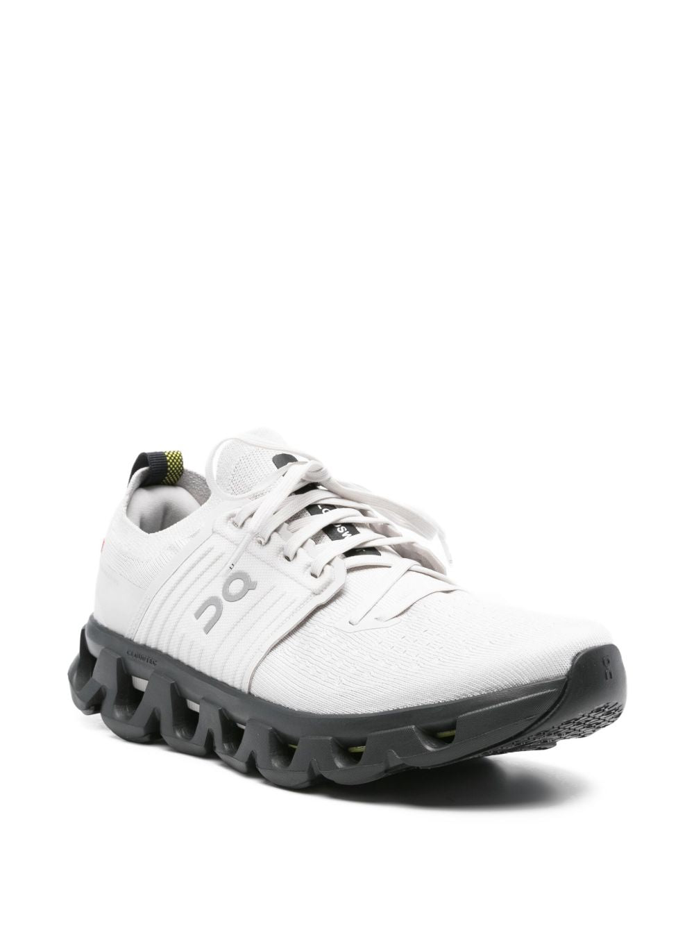 On Sneakers - Light and natural | e359d7821b8bf103c91e18530aacc3c2c9a06377