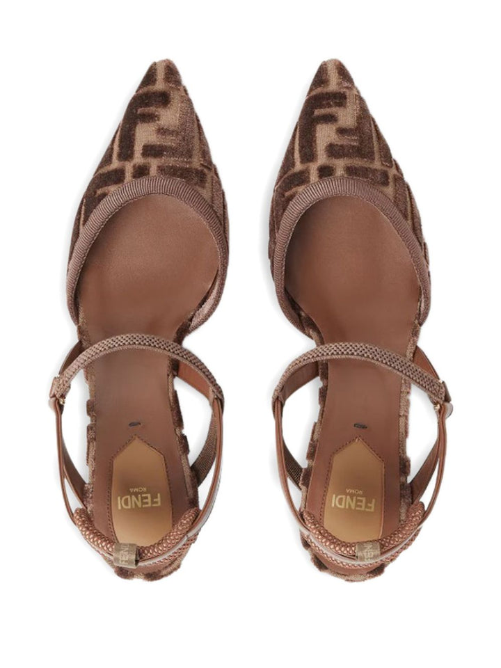 Fendi With Heel - Marrone | 0cbf34aa50b77f336b7eb10edae2e1ecf11a1642