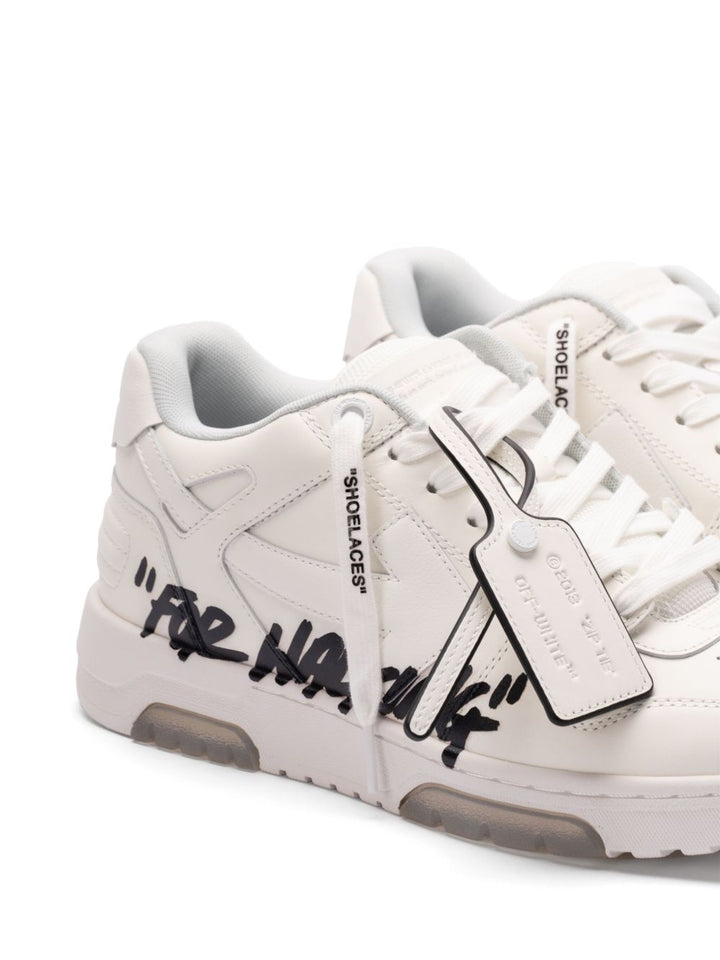 Off White Sneakers - Light and natural | aa9c7e636797629ec6814ff1017de4f517f40a4b