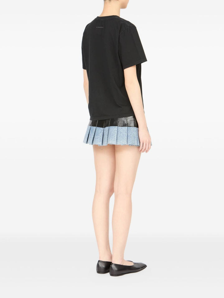 Mm6 Maison Margiela T-shirts and Polos - Blacks and greys | c957054578c865659e593fcdcc3058a5291e5de3