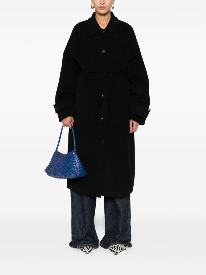 Closed Coats - Blacks and greys | 3d7c605199dcb8619392a36a450133a1aeecfb45