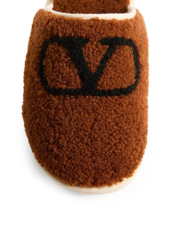 Valentino Garavani Sandals - Marrone | b867939b7dd55774f183bcda58aa84ba404760b5