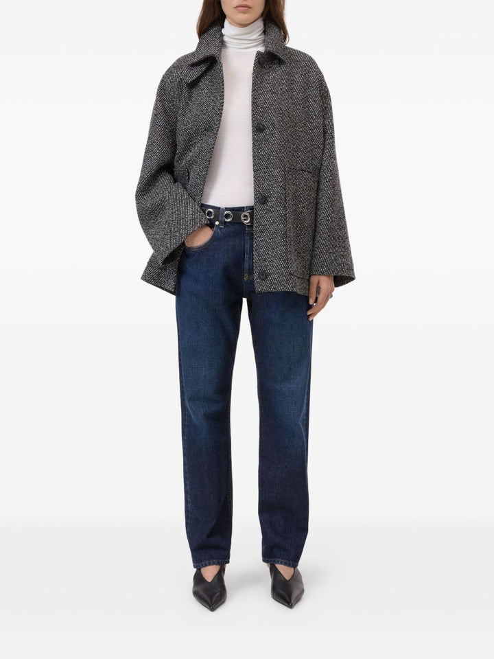 Closed Coats - Blacks and greys | 7409df9eeb99d75353f6a6ce047cc3d1f65c2726