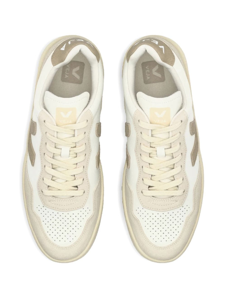 Veja Sneakers - Light and natural | c0c257253dec071ec8cbcb9026818c8a7cad5dd2