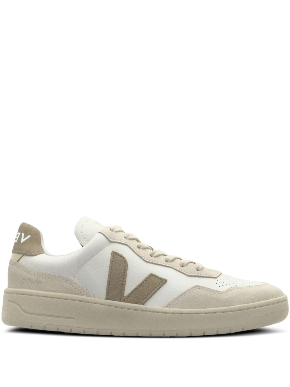 Veja Sneakers - Light and natural | c8207a7d384e01a61d61135e894d622a647a9167