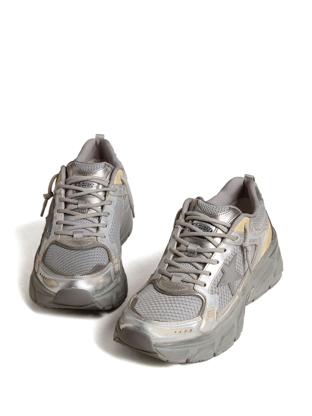 Golden Goose Sneakers - Light and natural | ce7ecf6e3ca6b210d8bf430910f7137c59bc06c1