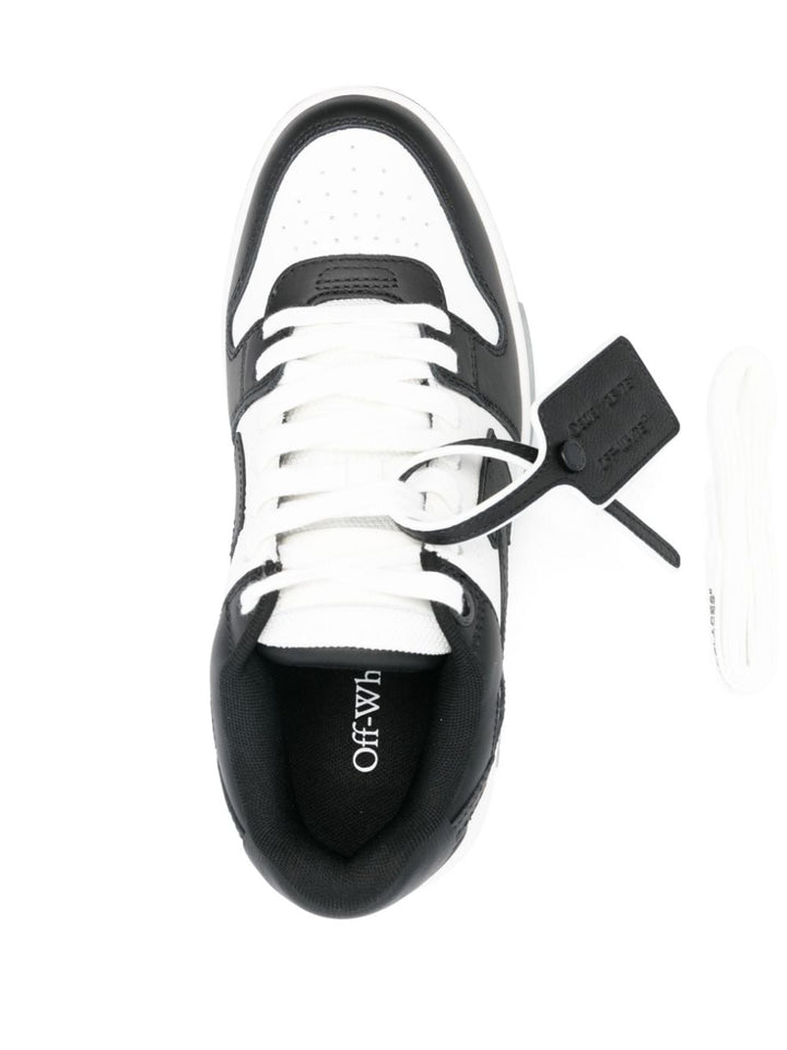 Off White Sneakers - Blacks and greys | 56f3de9bd894a5e9cf7e131a76b7b47eb31efcdf