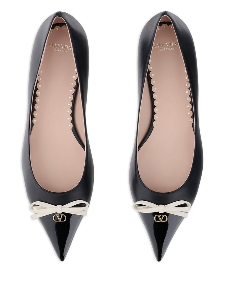 Valentino Garavani Flat shoes - Blacks and greys | 5ffbecd94841dee1110659a9c170d19c20ef4e89