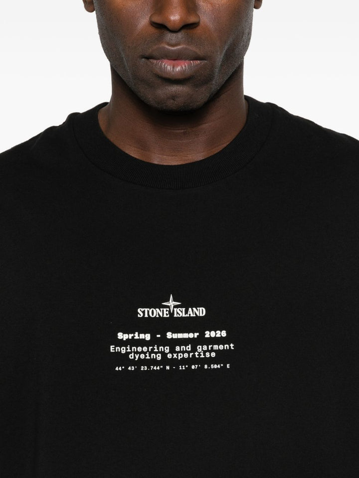 Stone Island T-shirts and Polos - Blacks and greys | 686404c73dec1bfee3621700699bf6996e14a724