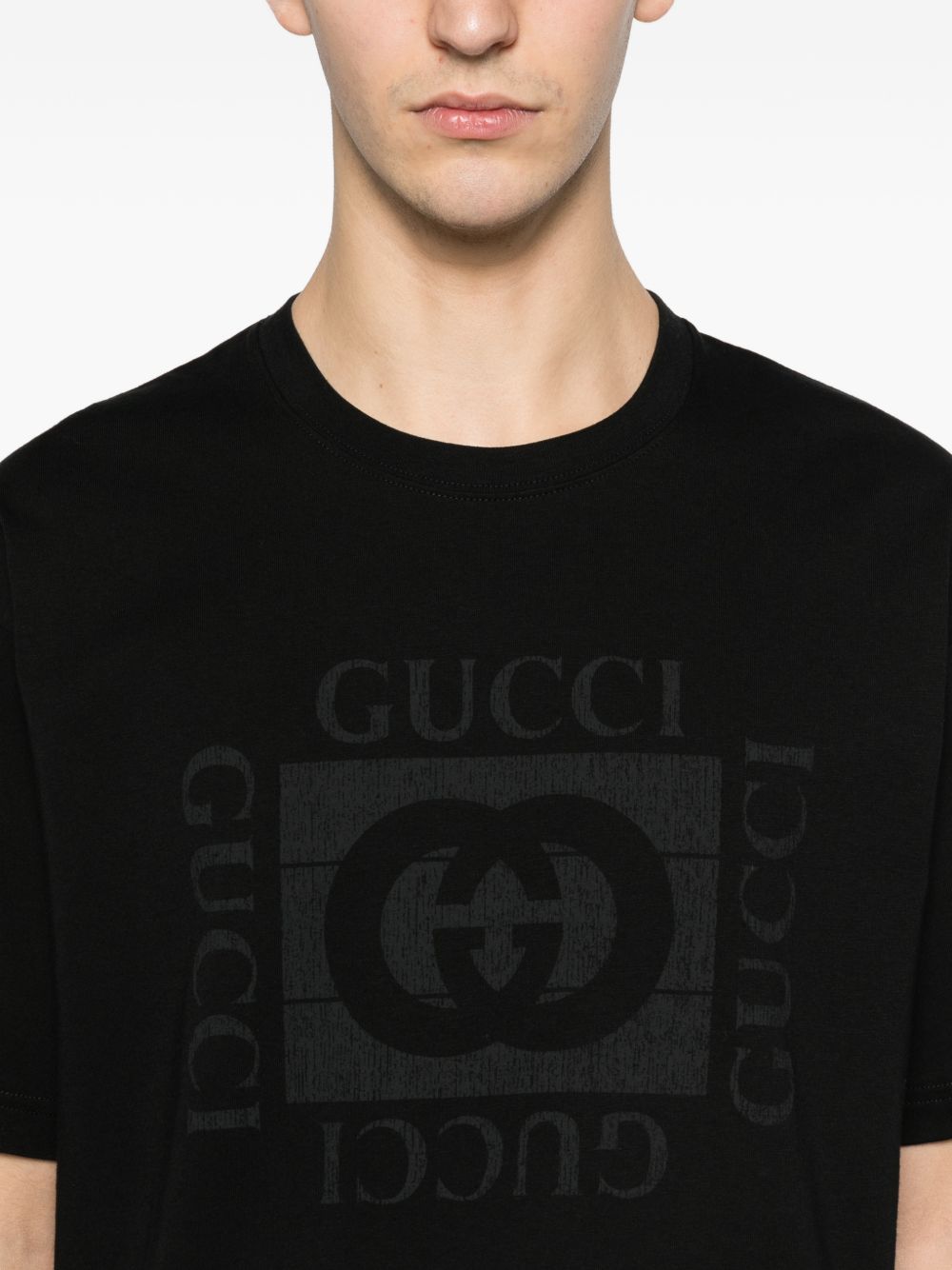 Gucci T-shirts and Polos - Blacks and greys | ca2da92f9afd81633c9e54fa9c6041da10cb4289