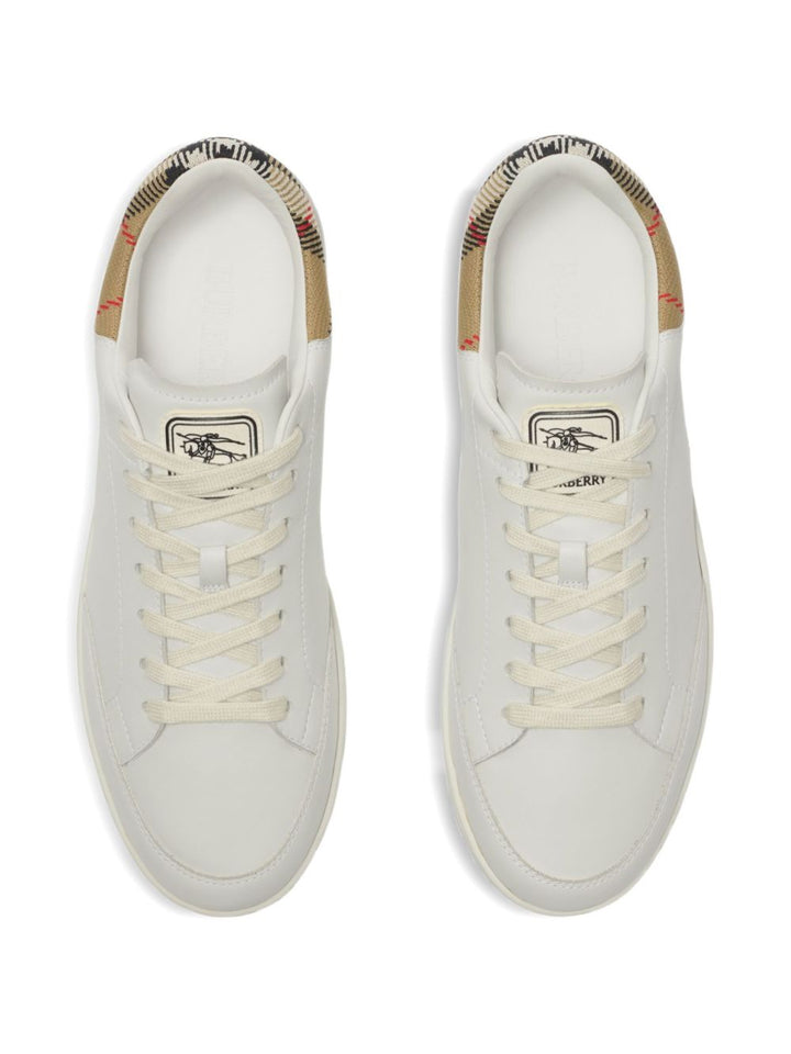 Burberry Sneakers - Light and natural | 3739bbeaadfdd269e23b2e466aa3f60f4889c2ff