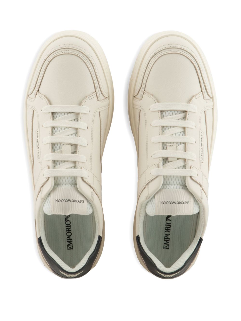 Emporio Armani Sneakers - Chiari e Naturali | 9c313b7d176f864b48f1dde72ac1da7a9a070259
