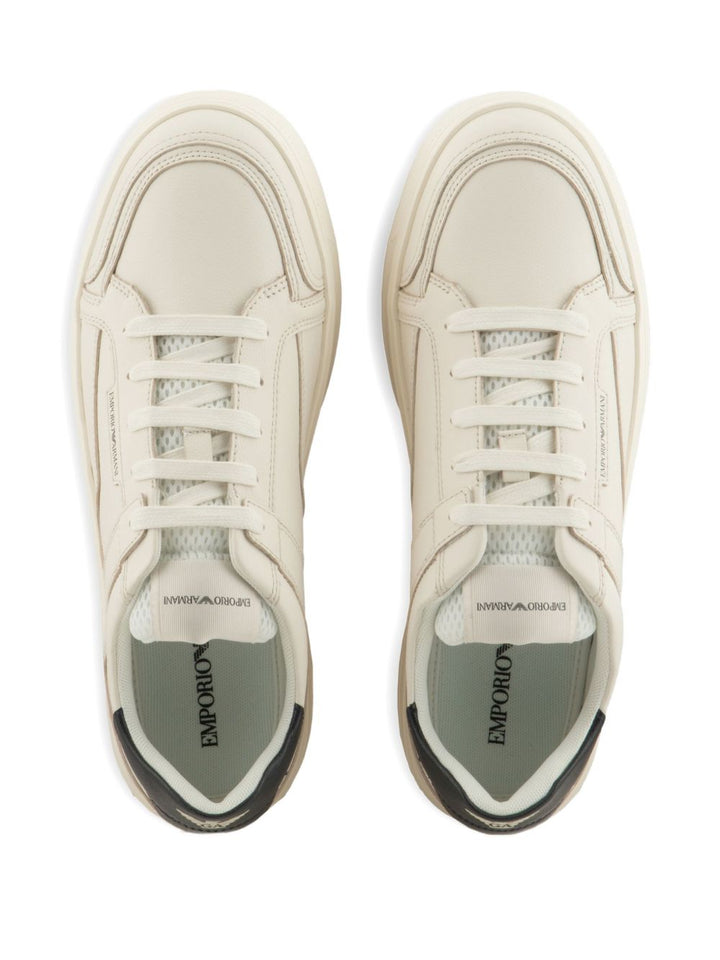 Emporio Armani Sneakers - Chiari e Naturali | 9c313b7d176f864b48f1dde72ac1da7a9a070259