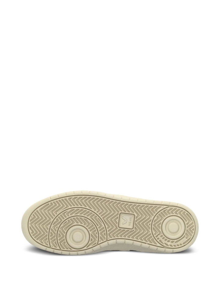 Veja Sneakers - Light and natural | 4fa8d1ca6992b66d1ba1c5a78775fba64cfe8953