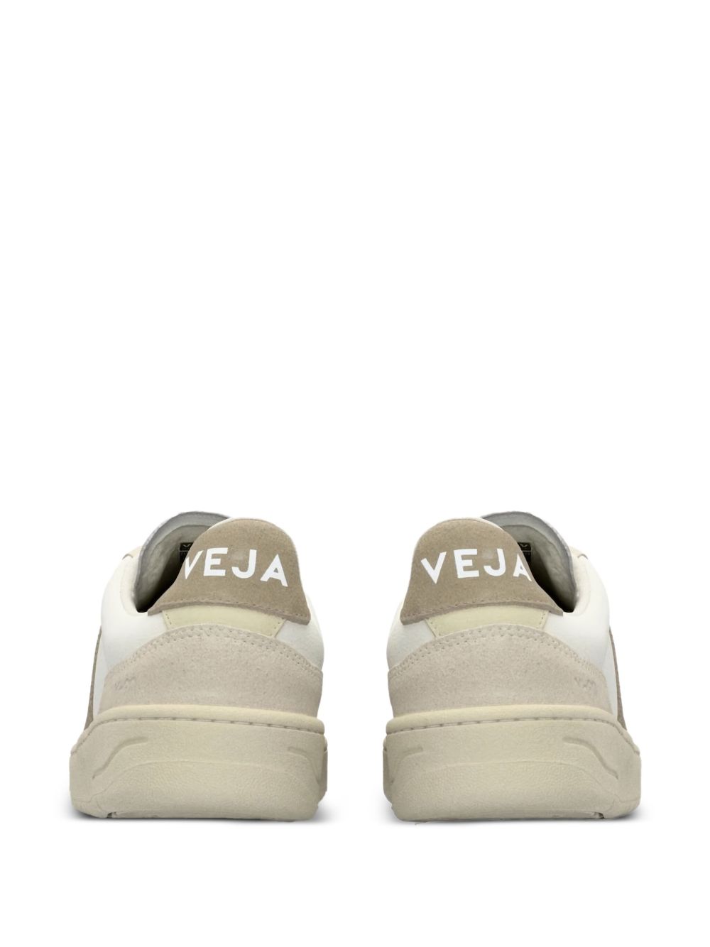Veja Sneakers - Light and natural | a522420bc455679c36023a63ca3e57d7ecbf1831