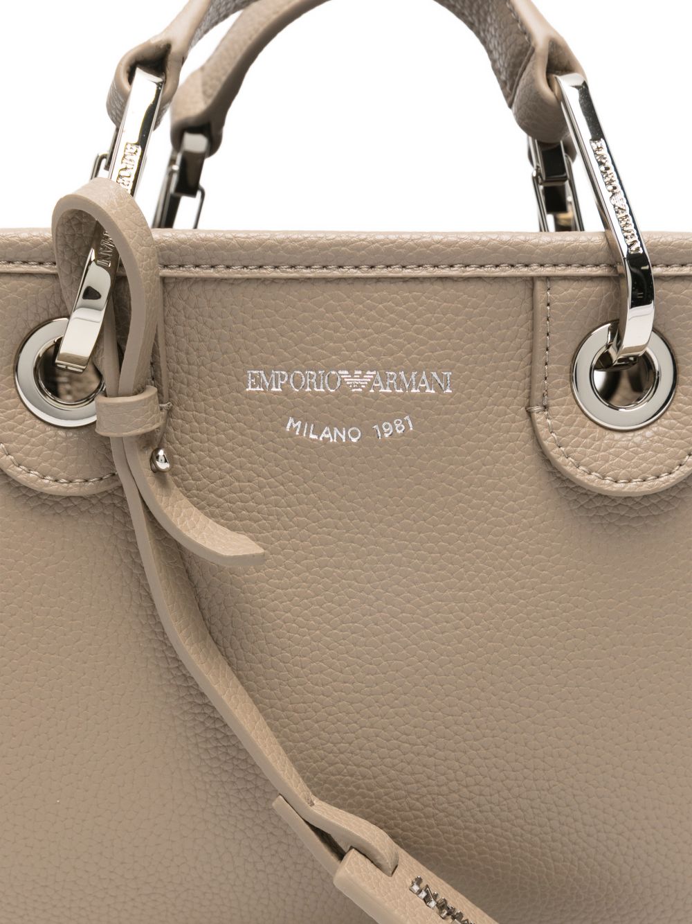 Emporio Armani Bags - Marroni | 73c2a72cdf3cb720190b95e8fad41a663e127ada