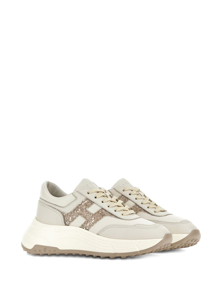 Hogan Sneakers - WHITE | fcb2ee29bb2a0d86a4f2ea5910b26a82a92ac458