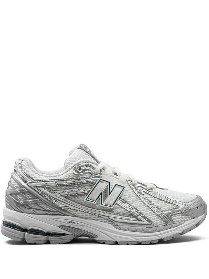 New Balance Sneakers - Light and natural | e52973d9562da4c9c1fc8267ae263f27e6f63495