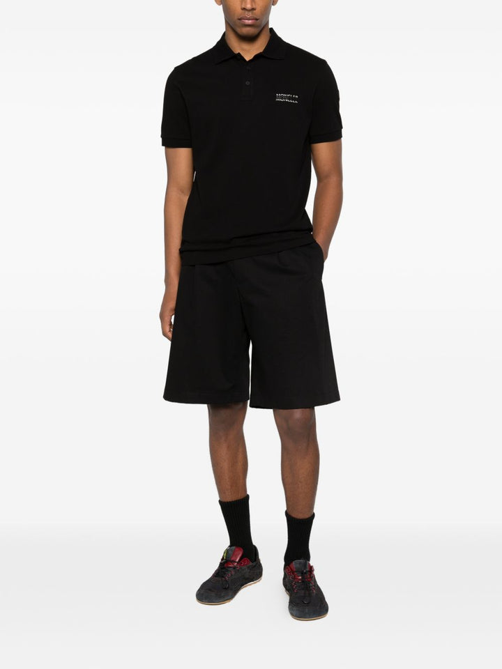 Moncler T-shirts and Polos - Blacks and greys | 371f8f56cebc787badfe01be1f9efb1aede4944f