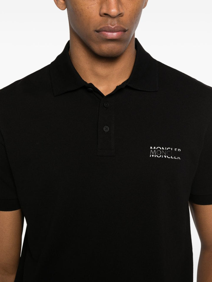 Moncler T-shirts and Polos - Blacks and greys | 3abb2008168c221d62ea3e7c53df0624a1a26bba