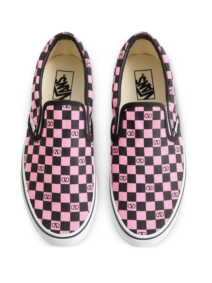 Valentino Garavani X Vans Sneakers - PINK | 3ac68031726b48b2e0377ba521bec11cef66a678