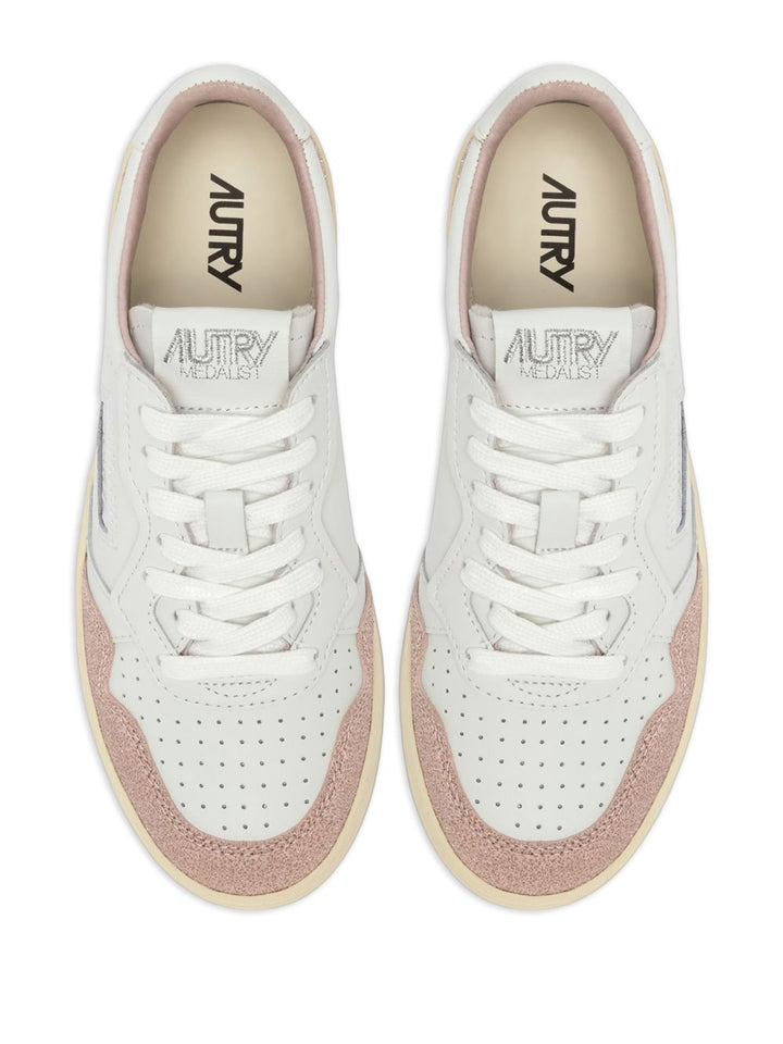 Autry Sneakers - Chiari e Naturali | 7c3b9ce42de7a1e59a737165ab735ead58845656