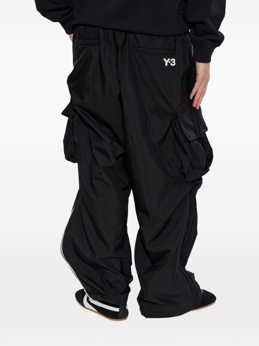 Y-3 Trousers - Blacks and greys | a4550c267619e6964b3323f31796118fac0a9308