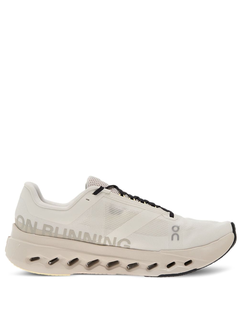 On Sneakers - Chiari e Naturali | 017c327f1947774a40afc069c954bfff1ea640a4