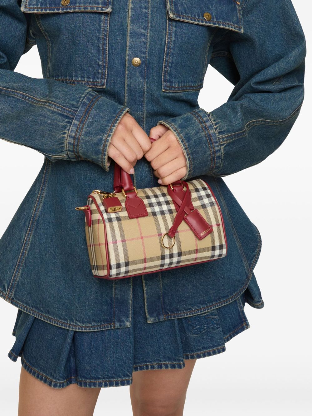 Burberry Bags - Bright | a643aab4f6bca2d914647efa757bc1908527f1f3
