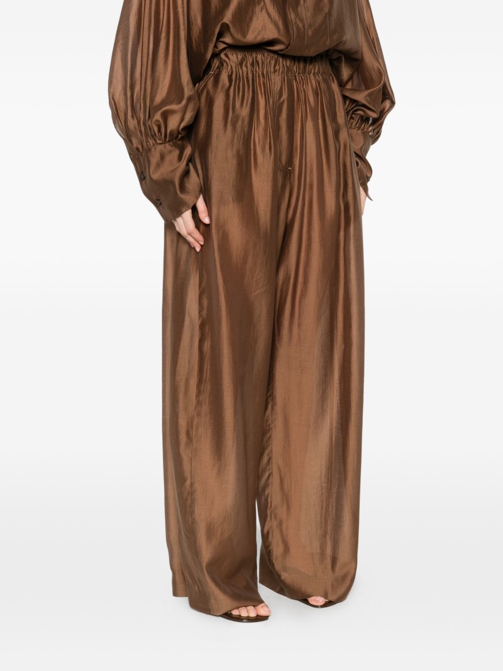 The Latest Trousers - Marrone | d909b049baaef4e83a617e74478f58e5ace1bc37