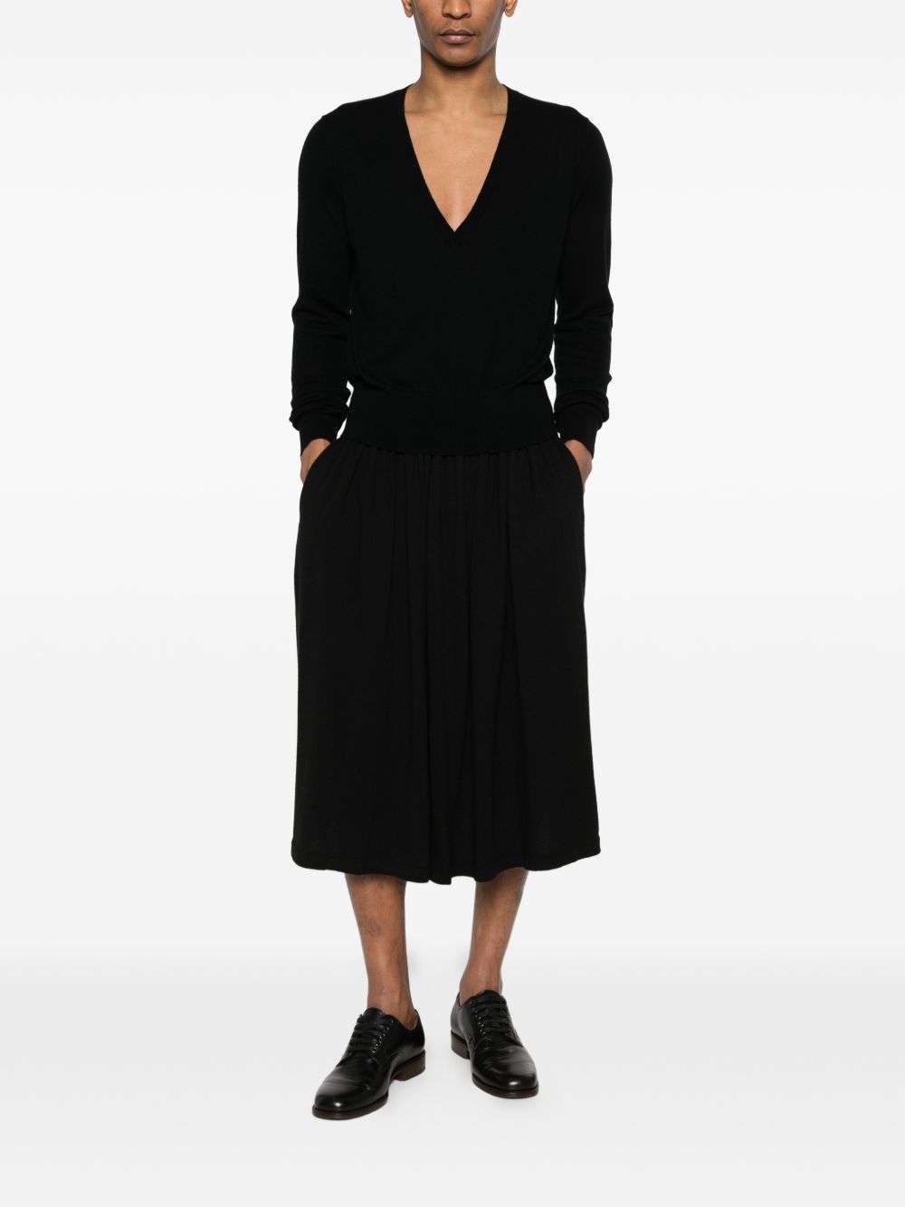 Extreme Cashmere Sweaters - Blacks and greys | e10f28f35ae41b779f991eb0b13c2bd1038f9a5e