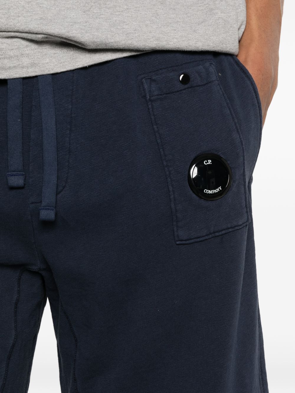 C.P. Company Shorts - BLUE | 78502348df28b582770b9f9f4aa460693ebf88c6