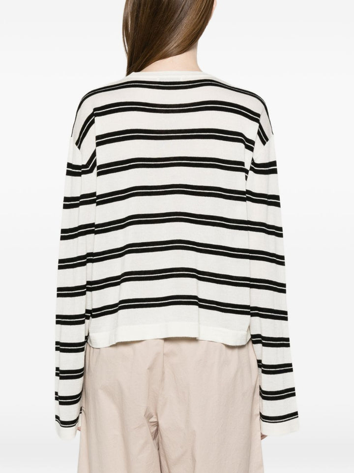 Soft Goat Sweaters - BLACK | a32254abd4b1fe81f24f1cf38fe6c98b8a57c42e