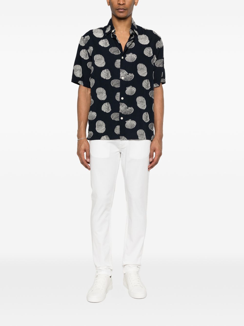 Emporio Armani Jeans - Chiari e Naturali | e341d56cac66fa648013bdf2a73ac8a0b9e564e2