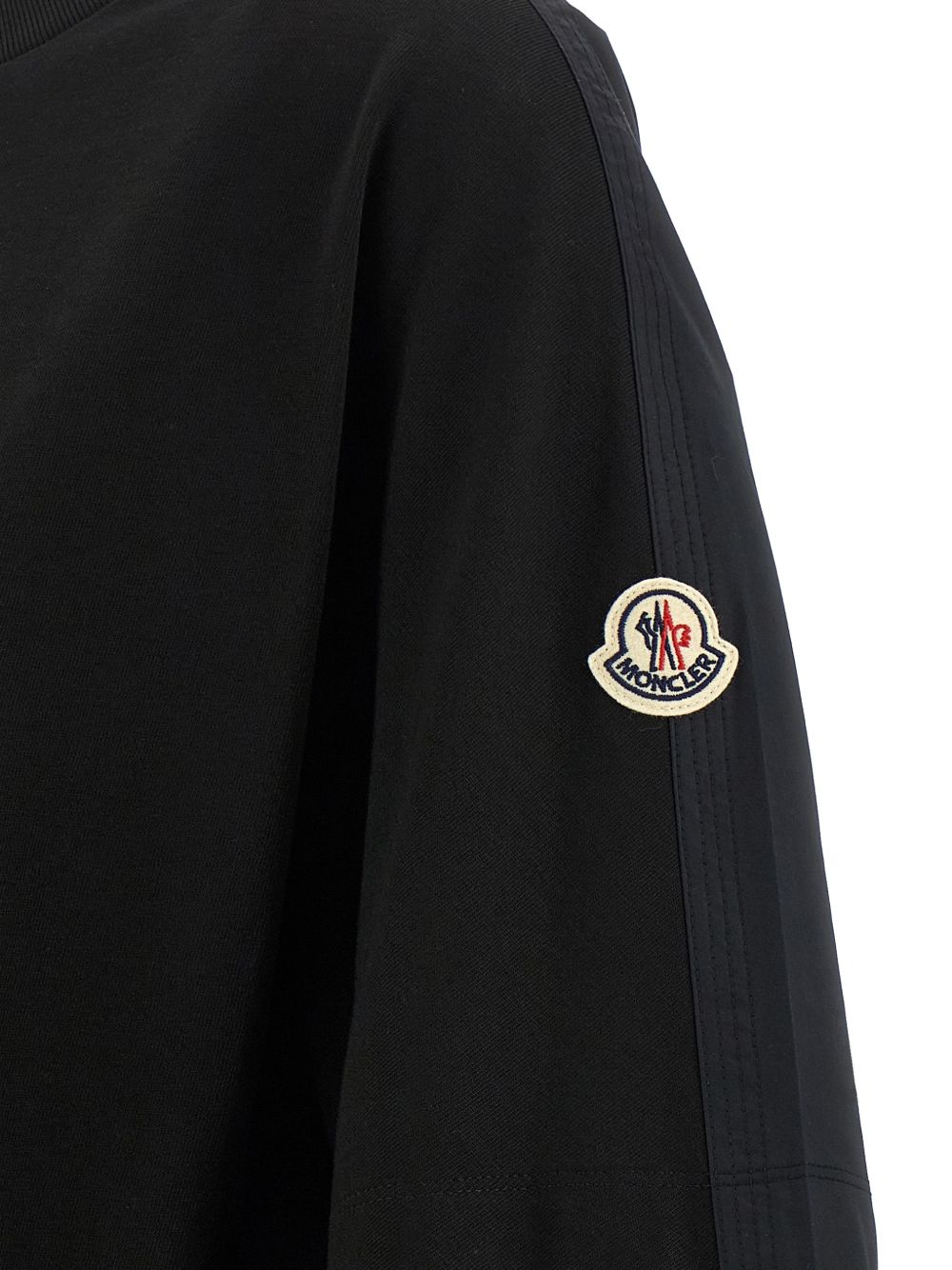 Moncler Dresses - Neri e Grigi | f8da7abbf557e401073b13467208f407f1373b0f