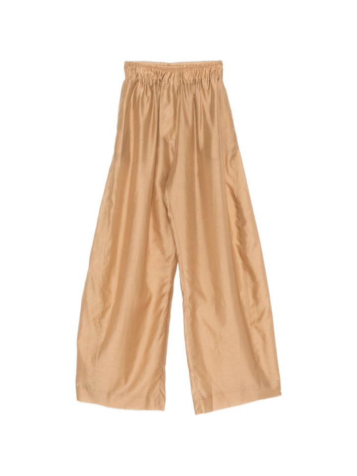 The Latest Trousers - Light and natural | da93562a5ca380409069dc0c63914070742f4370
