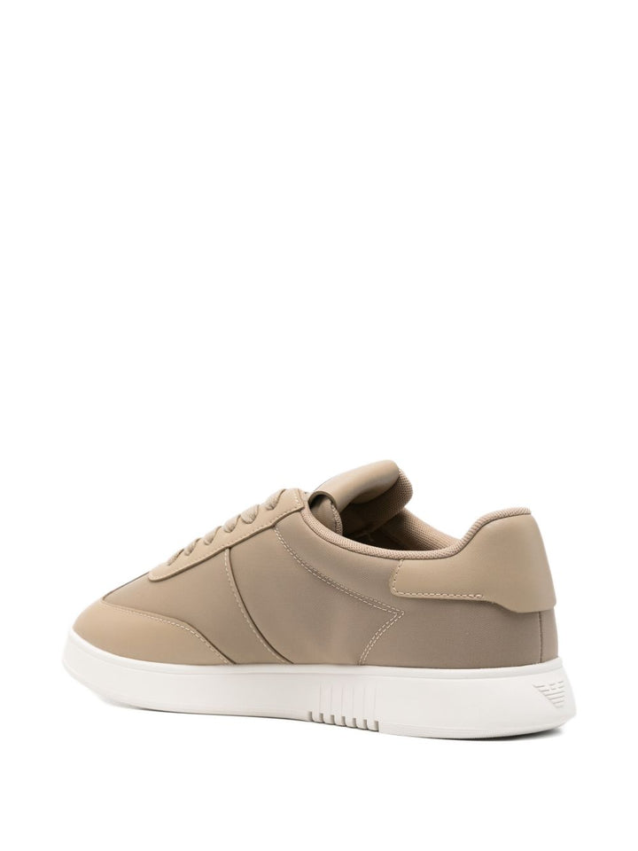Emporio Armani Sneakers - Chiari e Naturali | 5574637e304acf84e7c3abb125538b19a236dfc2